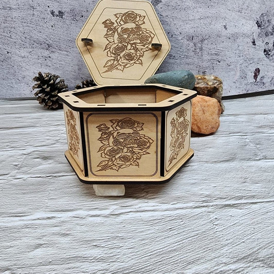 Skull Six Sided Décor Jewelry Gift Memory Box.... Skull and Rose Design - Hats Signs Patches 3D printing Engraving