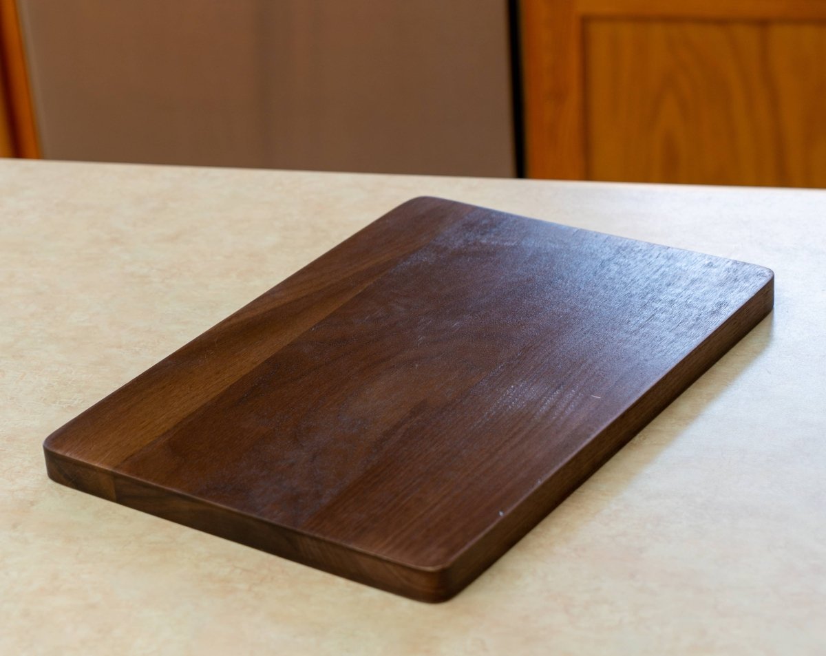 Makerflo Walnut Wood Cutting Board Ideal for Laser Engraving